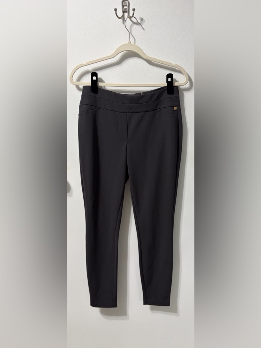 Ivanka Trump Dark Gray Cropped Ponte Ankle Pants